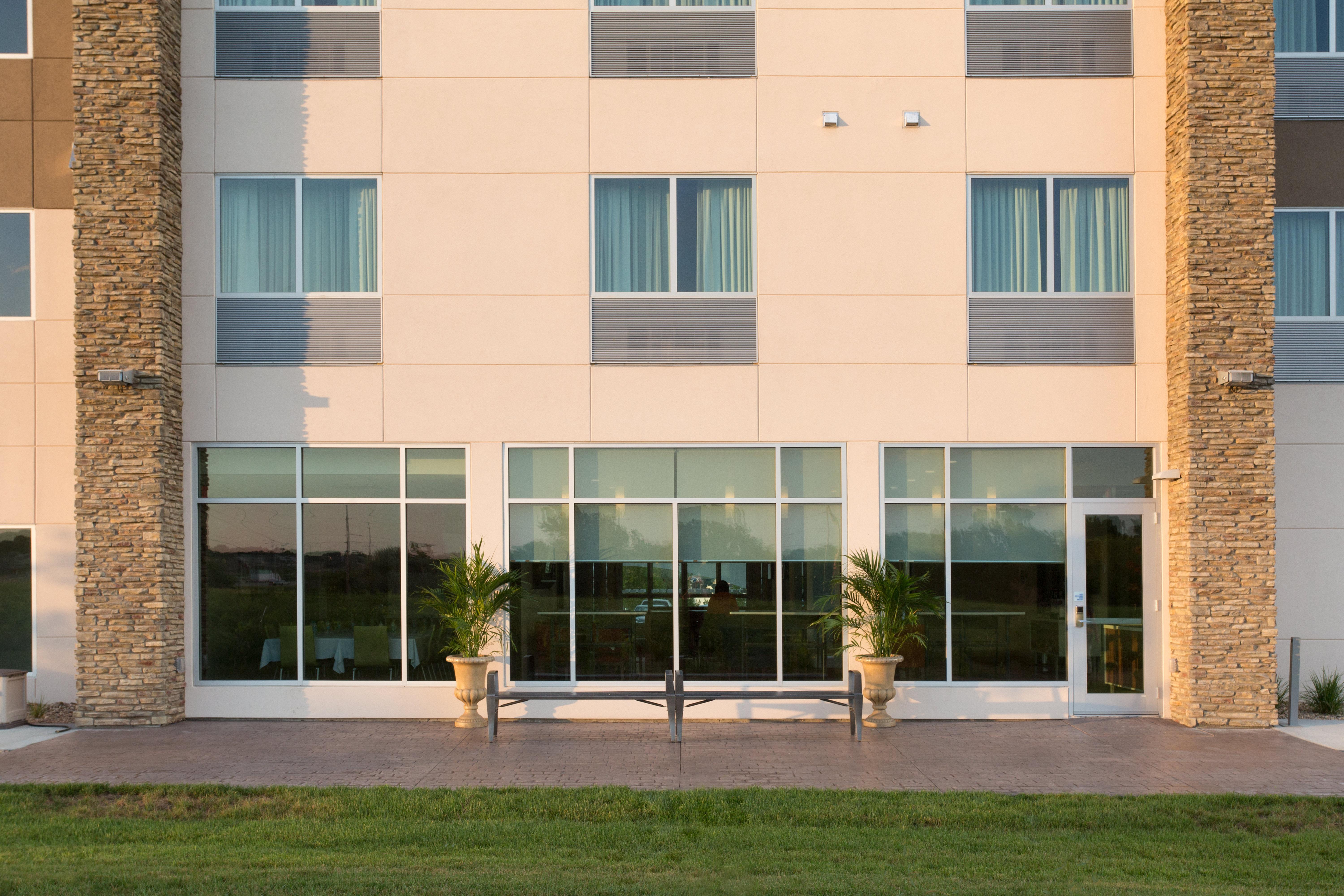 Holiday Inn Express & Suites Lincoln I - 80 By Ihg Ngoại thất bức ảnh