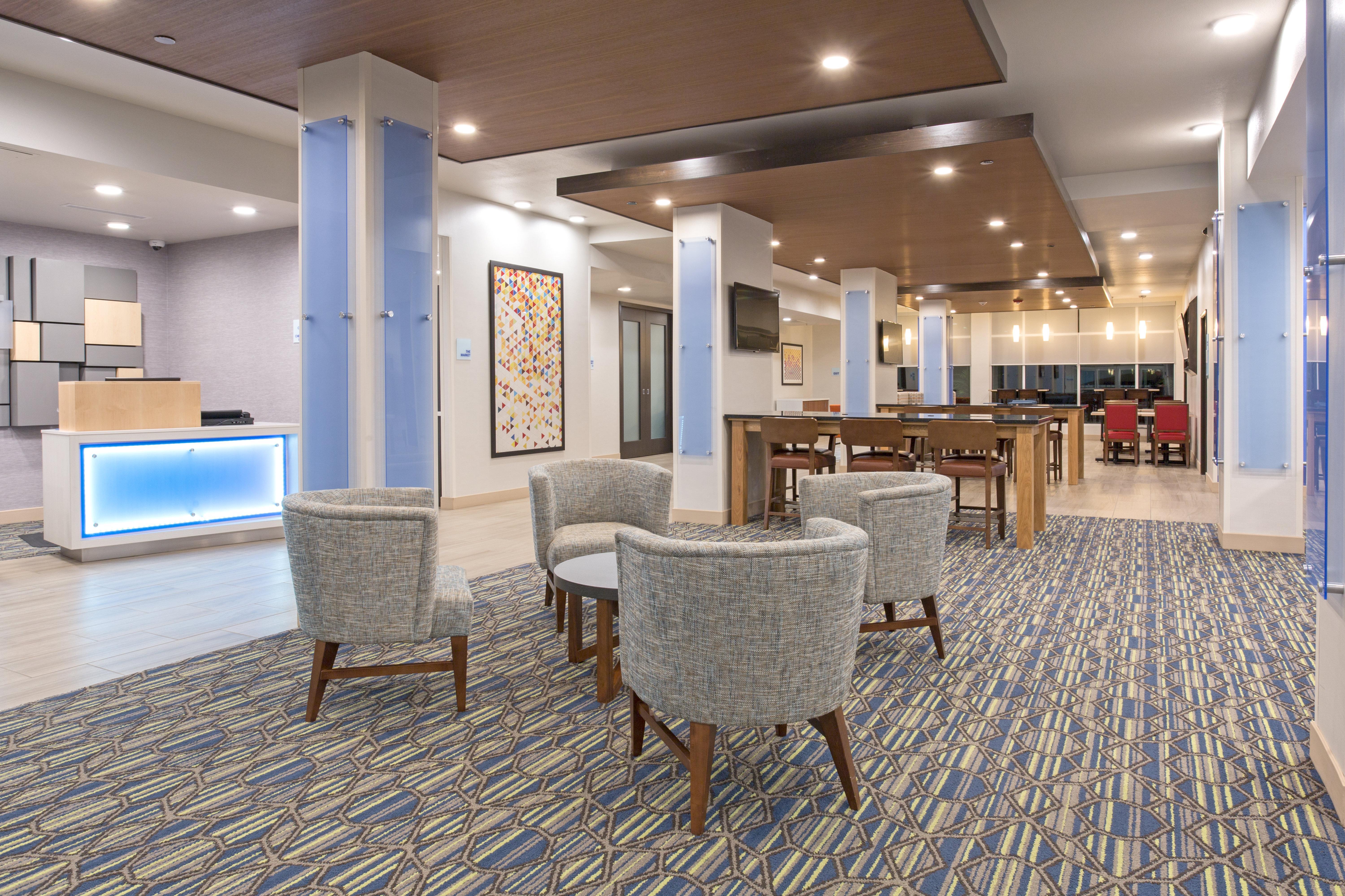 Holiday Inn Express & Suites Lincoln I - 80 By Ihg Ngoại thất bức ảnh